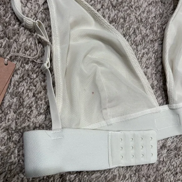 SKIMS Cotton Rib Plunge Bralette MEDIUM - Picture 7 of 7
